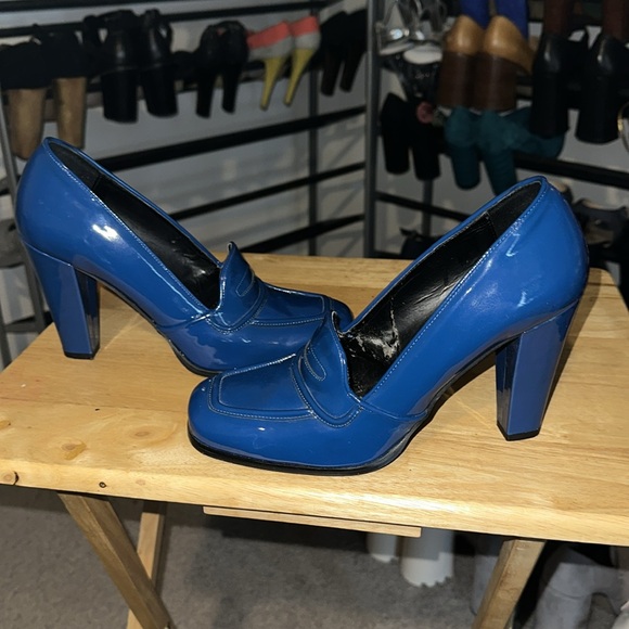 Benetton Blue Patent Heels - Picture 9 of 9